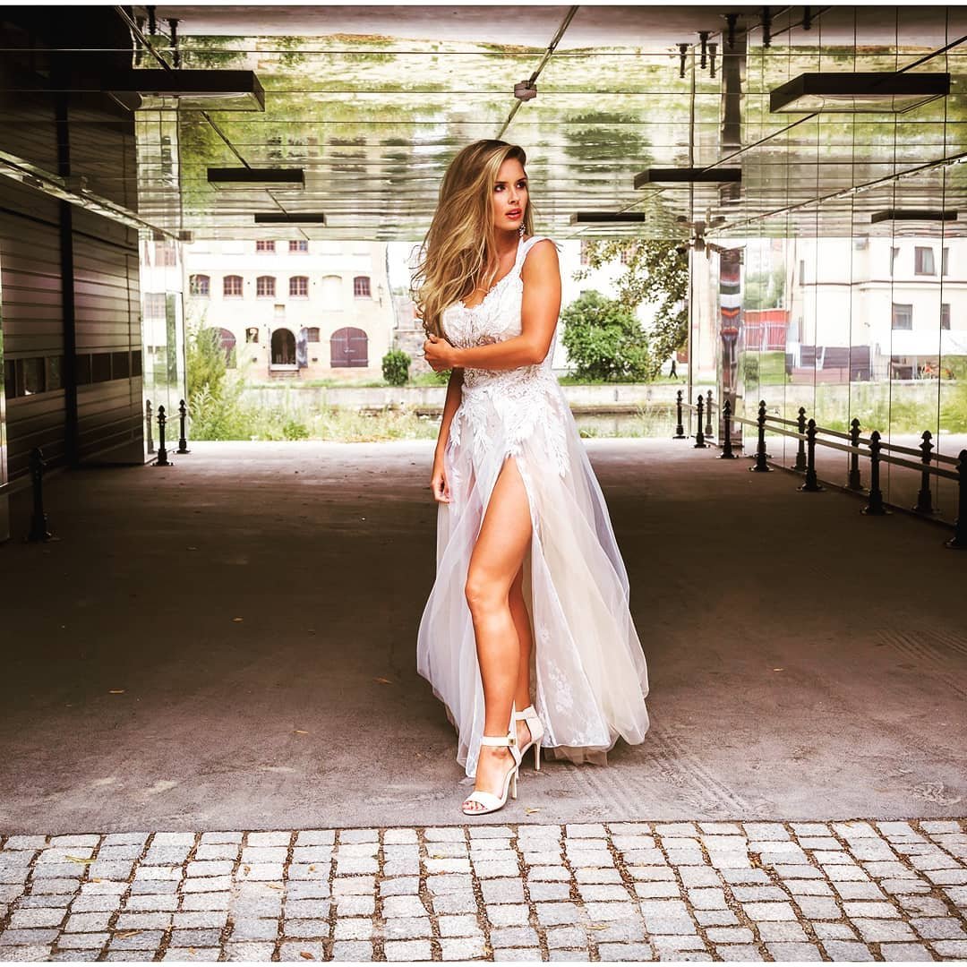 Zuzanna blonde beautiful PAWG # #BT23DM2h