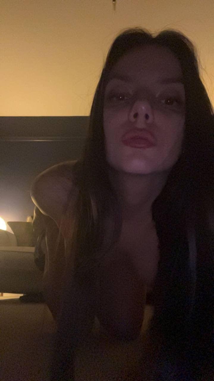 Filha do Wolverine vazada - Cansou de ser atriz #NcP6e5At