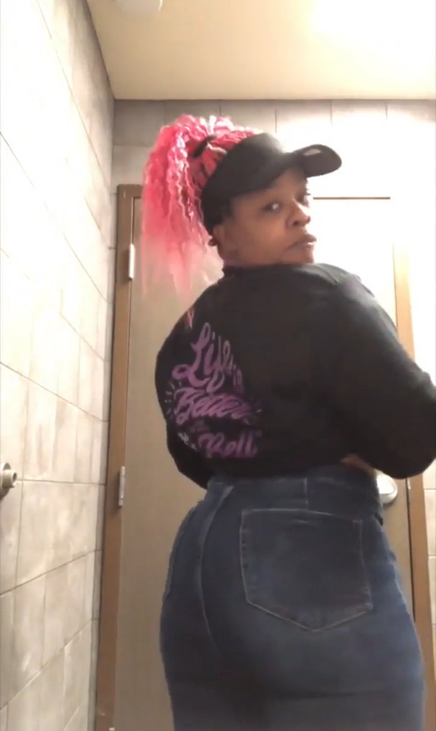 WHAT’R THOOOOSSSSEEE twerk 🥾👀 #sui8Ha1R