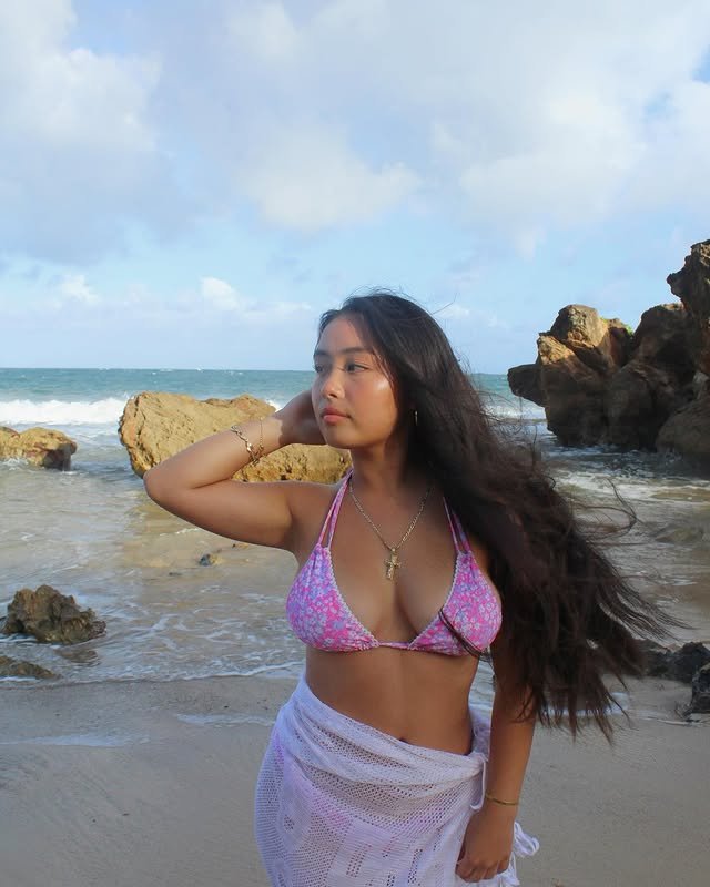 Sexy busty ABG slut Genesis pt3 #Ov21urLO