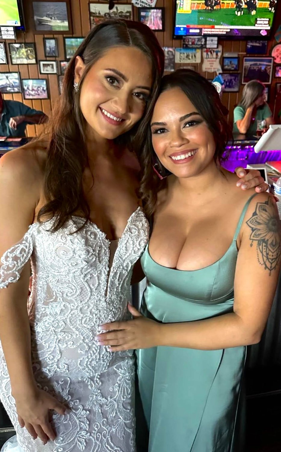 Drunk PAWG bride & her busty whore bridesmaid making out at the bar #R4KrCEcd